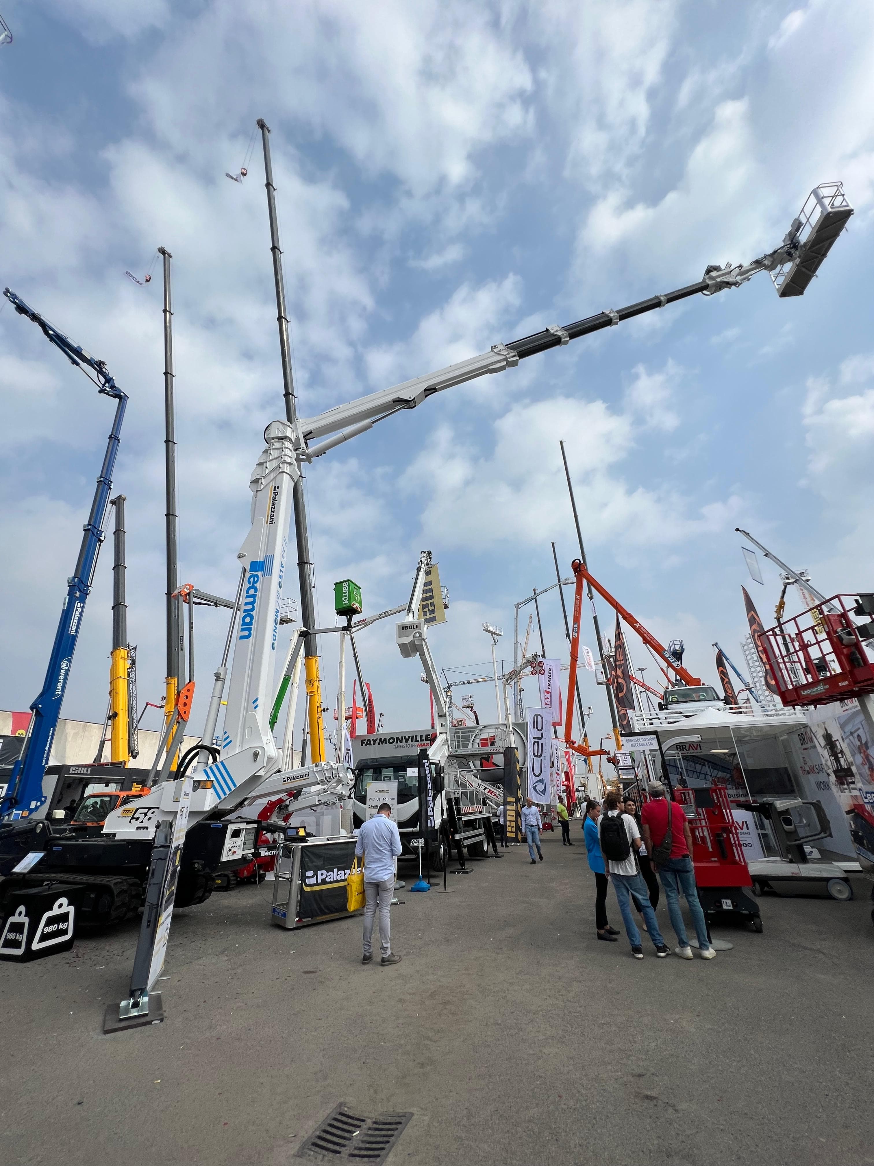 About La Vetta Srls 24